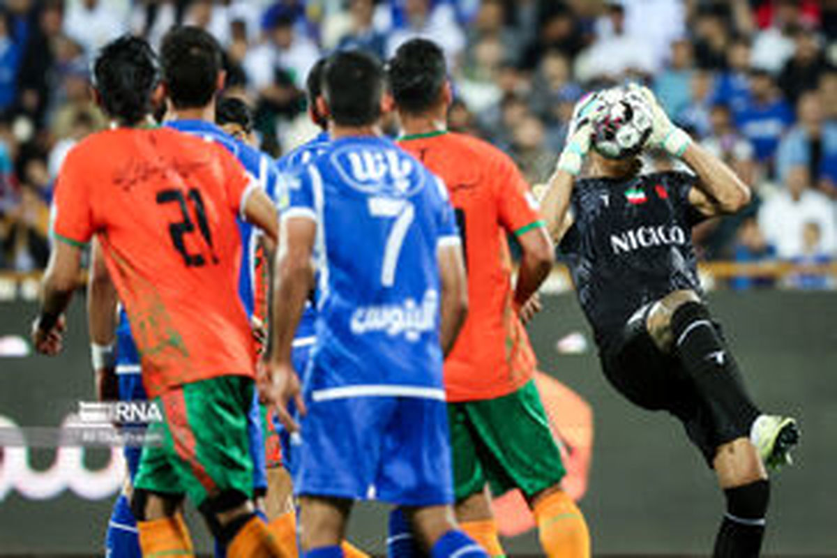 
بازی استقلال و مس رفسنجان با VAR برگزار می‌شود
