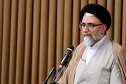 خطیب: دسیسه دشمن با شکستی مفتضحانه روبرو می‌شود