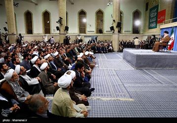 دیدار مقام معظم رهبری با اقشار مردم