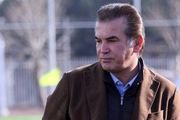 حمید استیلی همراه خانواده‌اش