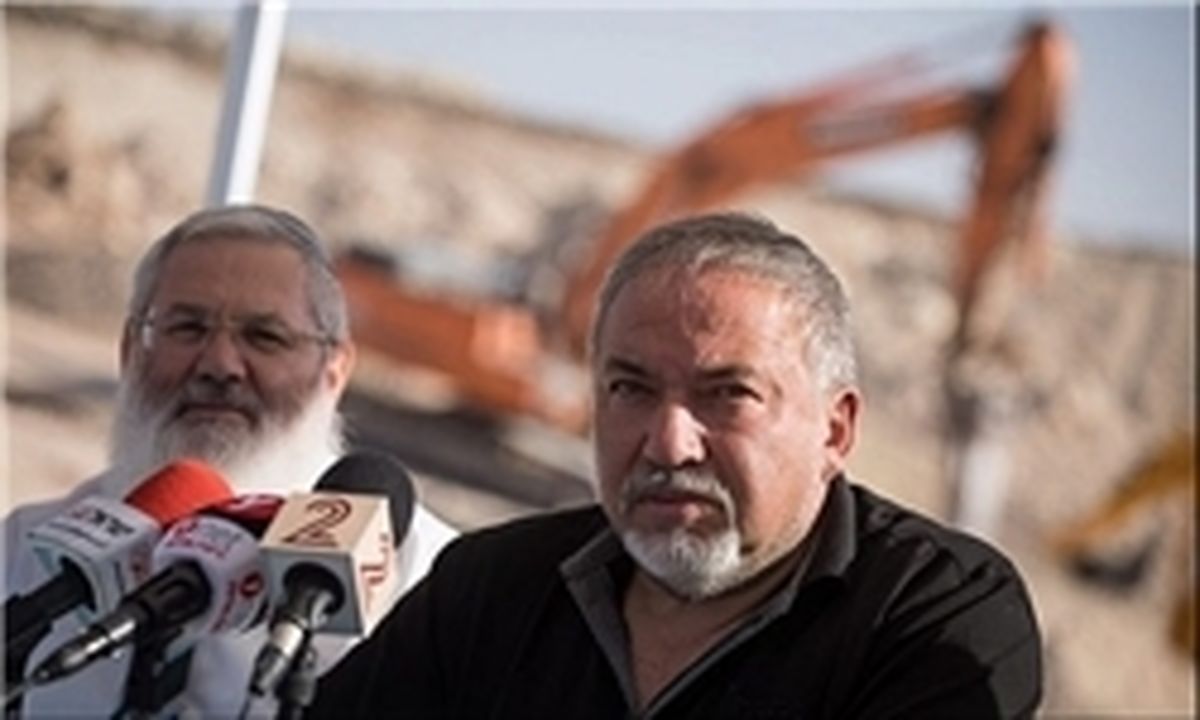 لیبرمن برای همکاری با نتانیاهو شرط گذاشت