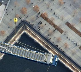 n00186857-r-b-001