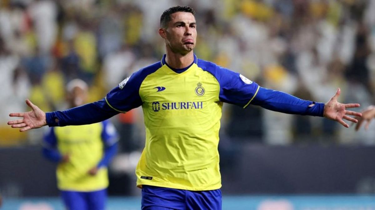 نخستین بمب تابستانی النصر در انتظار تماس رونالدو