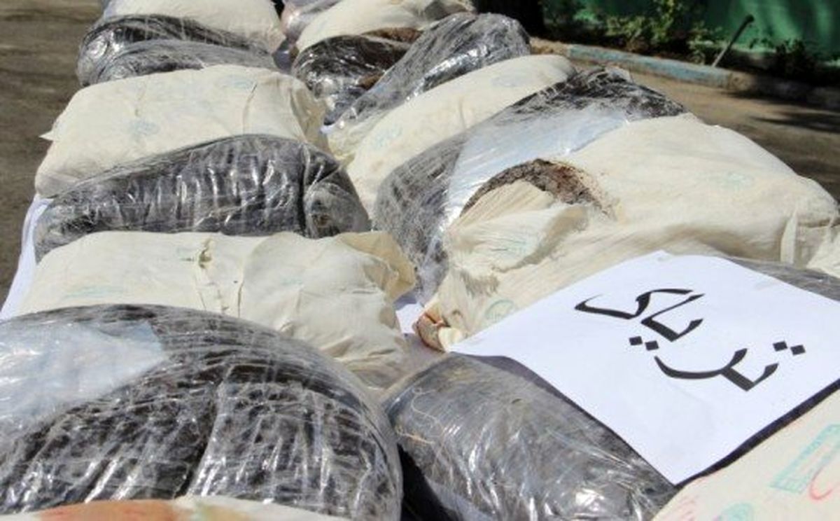 کشف بیش از 100 کیلوگرم تریاک در دهلران
