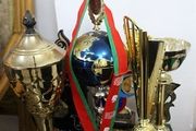 پهلوان ایران مدال قهرمانی جهان خود را تقدیم شهدای مدافع حرم کرد
