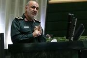  سردار سلامی: باید نقاط جدیدی برای سکونت سیل زدگان جاسک در نظر گرفت 