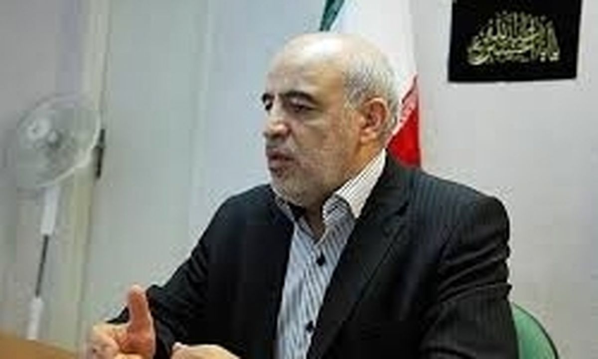 مطالبات پیمانکاران و کارگران پرداخت نشده است