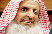 محمد بن سلمان بر پیکر مفتی اعظم نماز خواند/فیلم