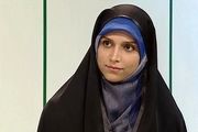 نوشته خانم مجری برای زنده‌یاد «قیصر امین‌پور»/ عکس