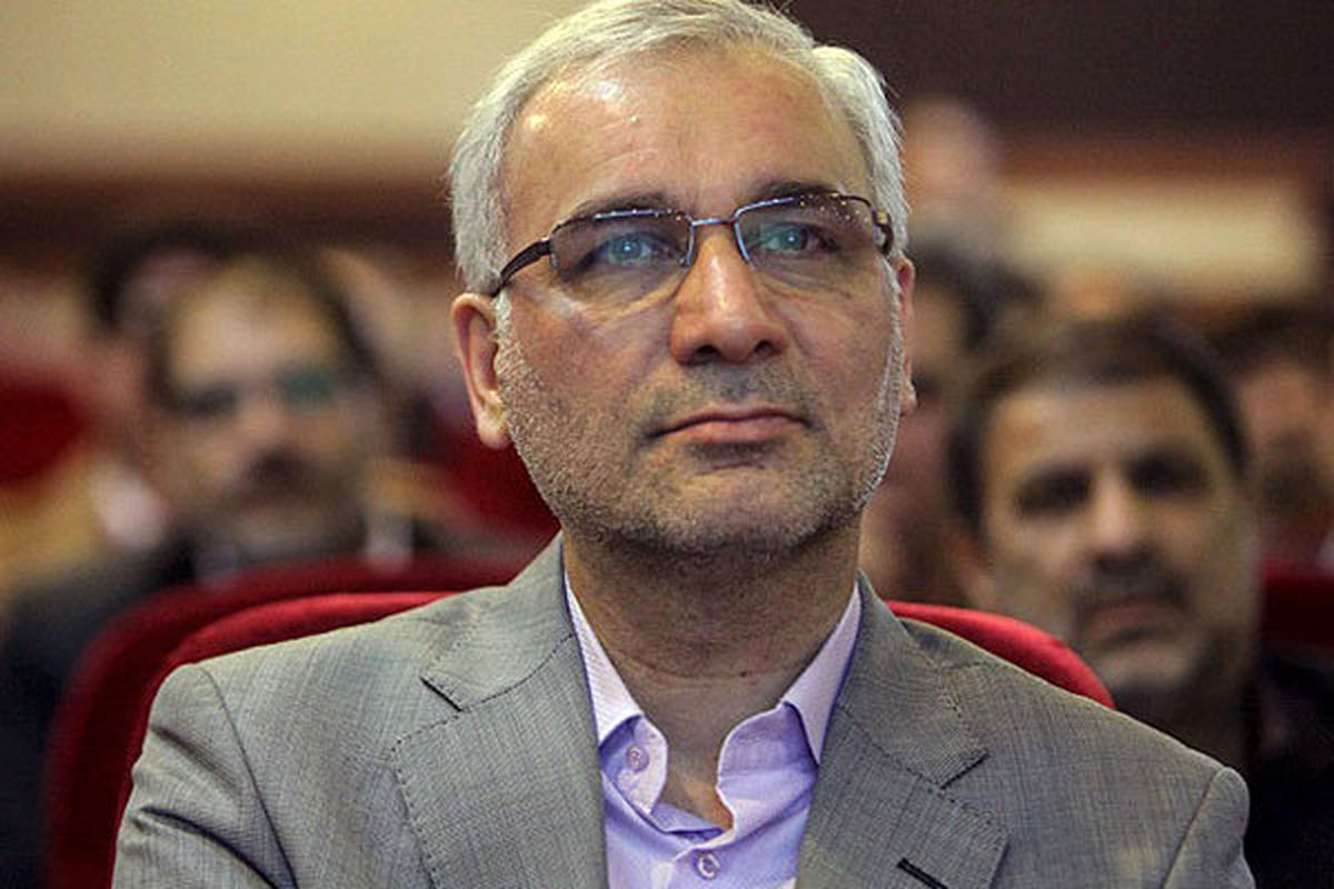 ایازی از معاونت وزارت بهداشت استعفا کرد