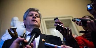 قانونگذار آمریکایی پس از محکومیت در دادگاه استعفا داد