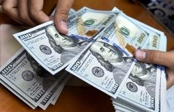 دلار تک نرخی می شود؟