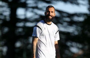 جشن تولد کاپیتان استقلال در اردوی ترکیه+ عکس