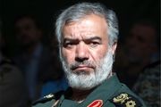 دریادار فدوی: دشمن می خواهد ما را تحت فشار قرار دهد