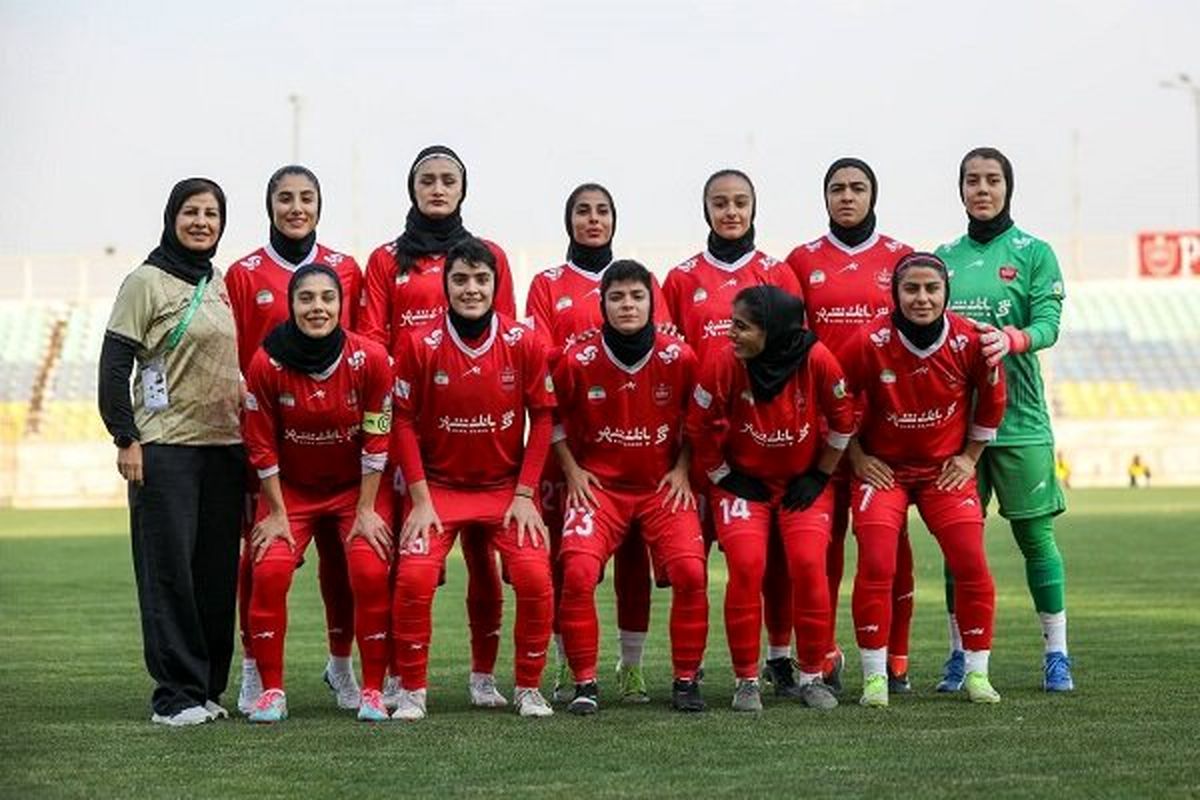تنبیه چند بازیکن پرسپولیس توسط سرمربی