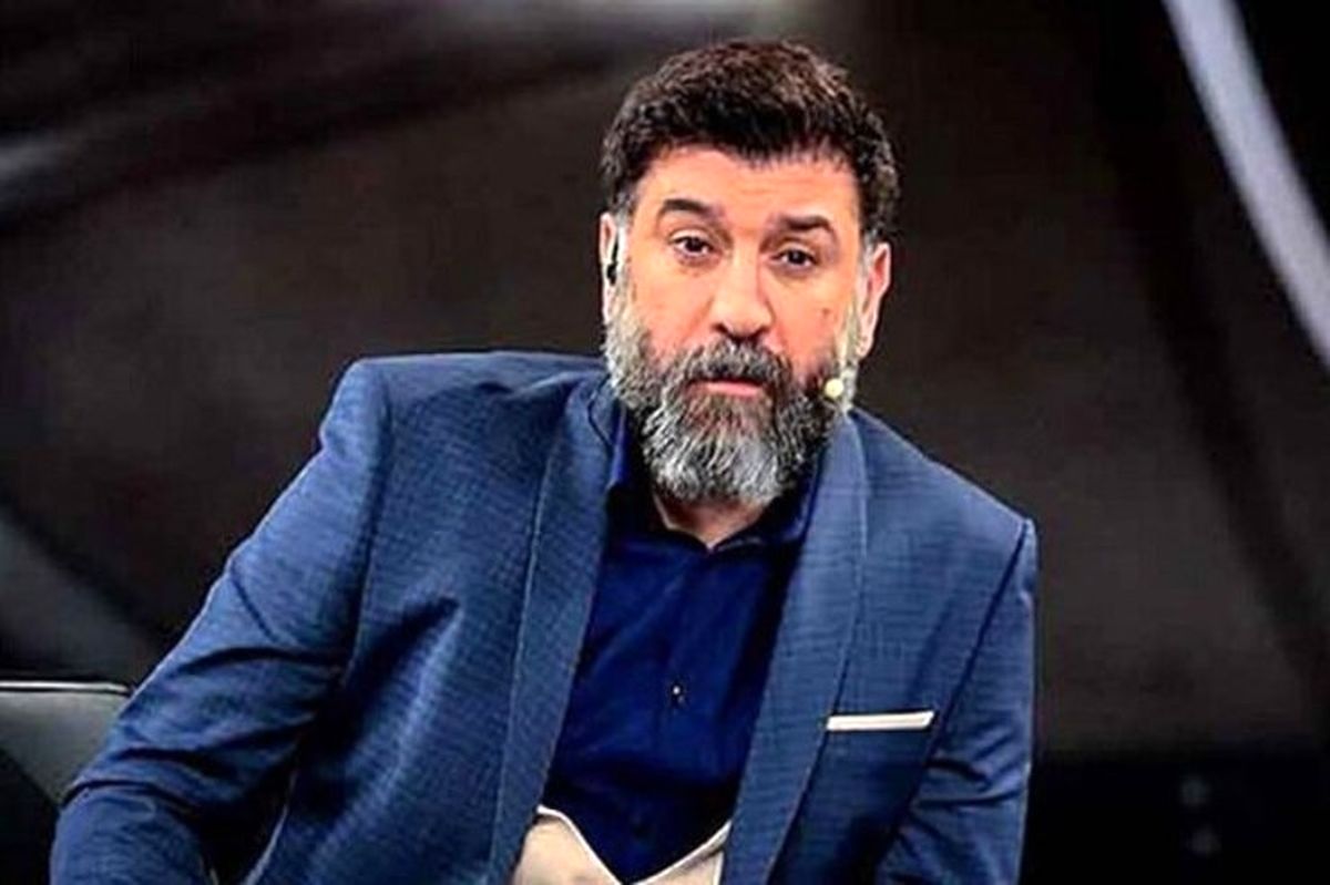 عکس| علی انصاریان در حال آموزش عکاسی به هافبک پرسپولیس!