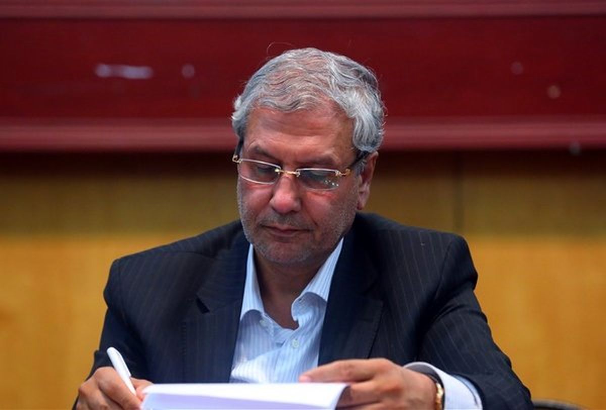 عذرخواهی متفاوت ربیعی از کارگران