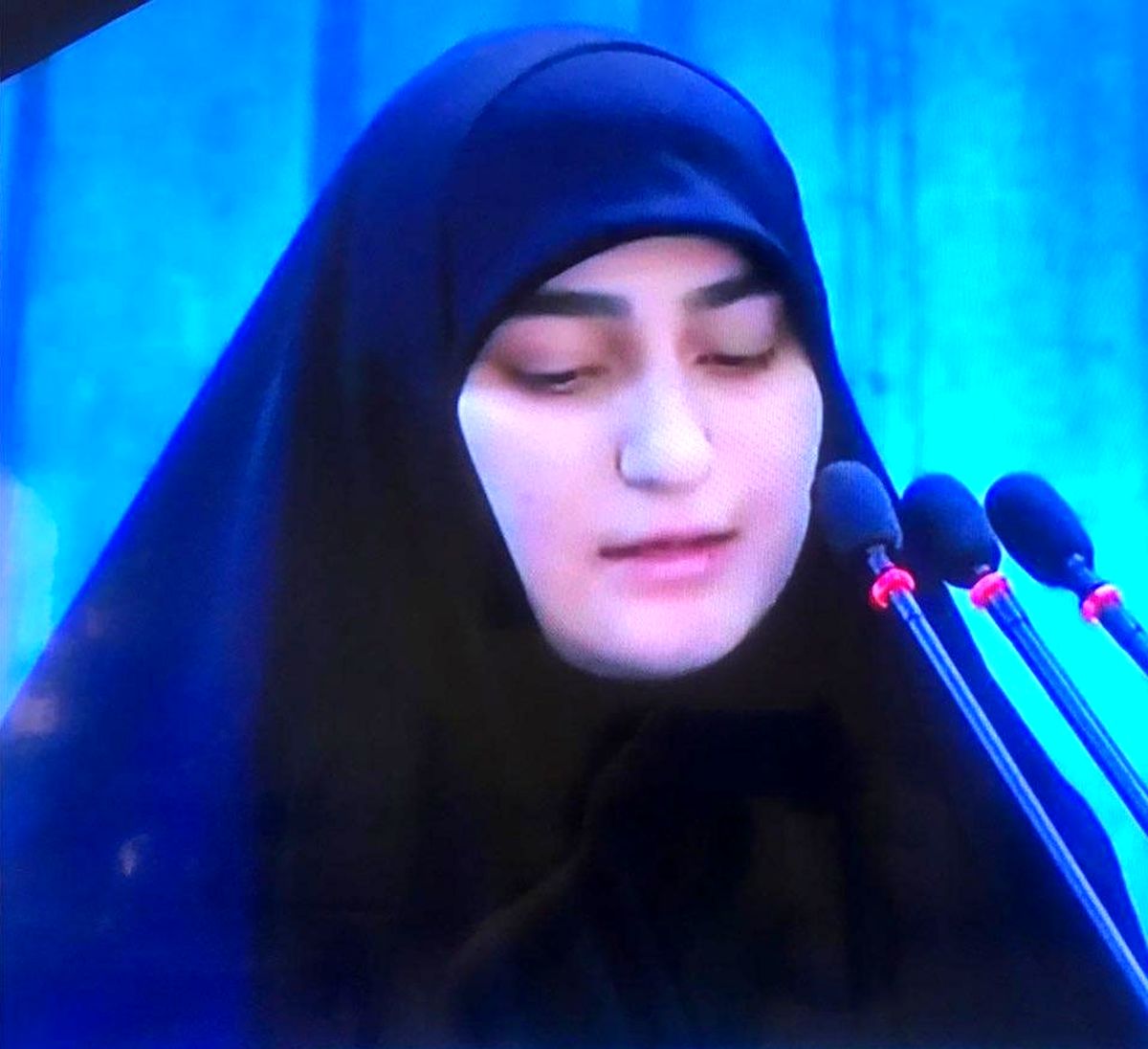 پست جانسوز دختر سردار سلیمانی / عکس