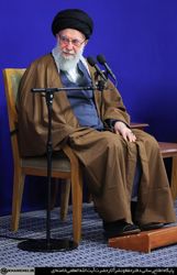 14040930_1962161