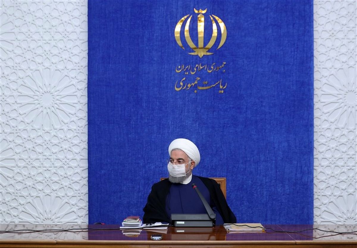روحانی: موانع اداری، قضائی و سیاسی بر سر راه تولید و سرمایه‌گذاری باید برطرف شود
