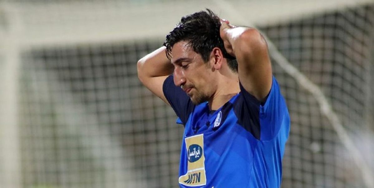مهاجم استقلال ترانسفر می شود؟