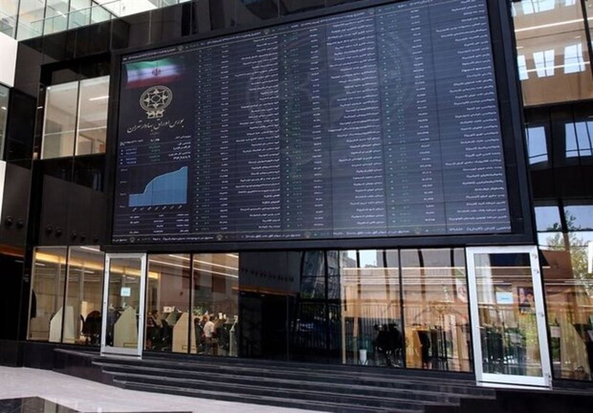 صعود اول وقت بورس در اولین روز معاملات
