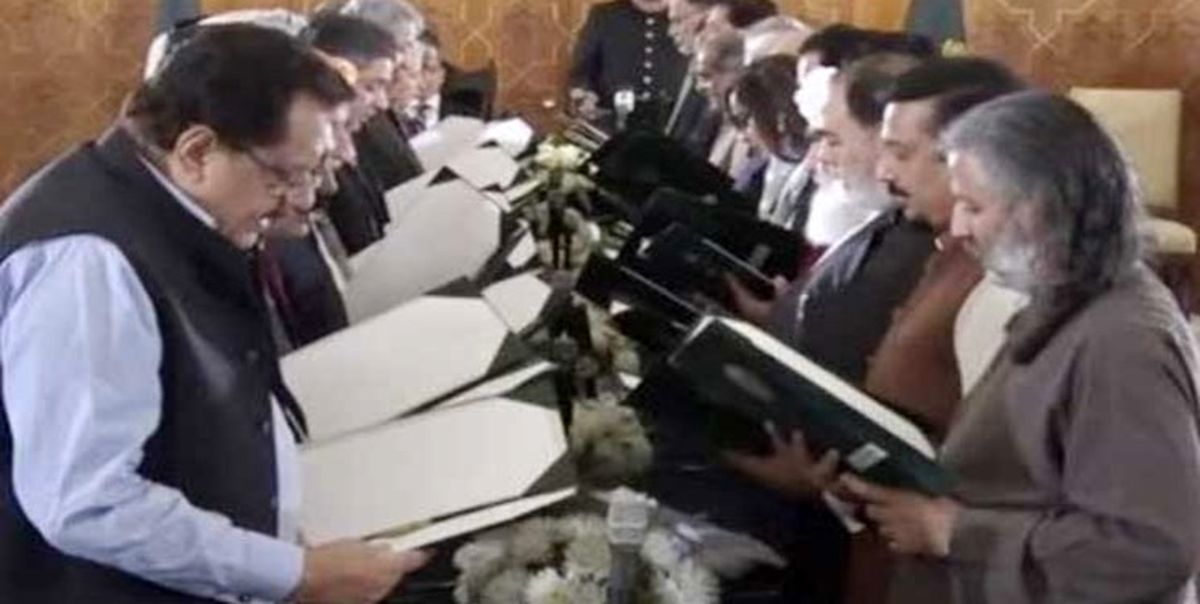 دولت «شهباز شریف» سوگند یاد کرد