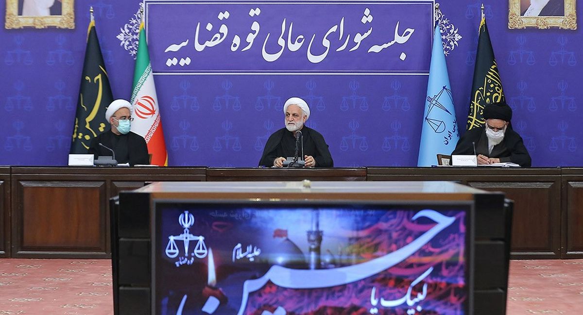 دستورات رئیس عدلیه به مقامات و مسئولان قضایی در راستای کمک به ساماندهی انبارهای بنادر، گمرکات و سازمان اموال تملیکی در سراسر کشور
