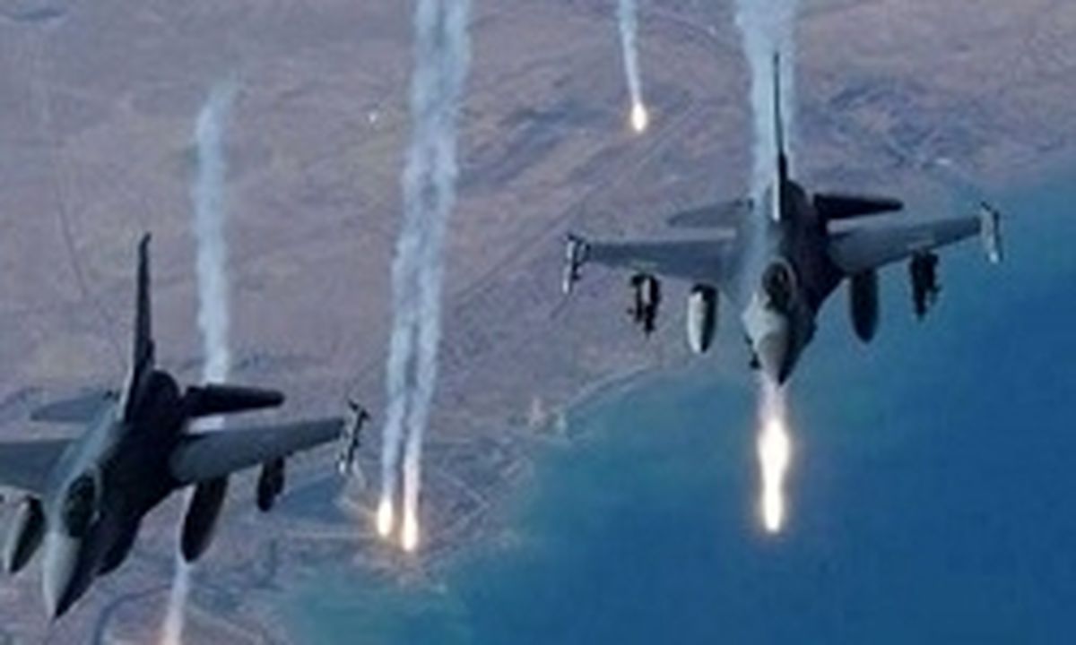 جنگنده‌های متجاوز سعودی-آمریکایی یمن را بمباران کردند