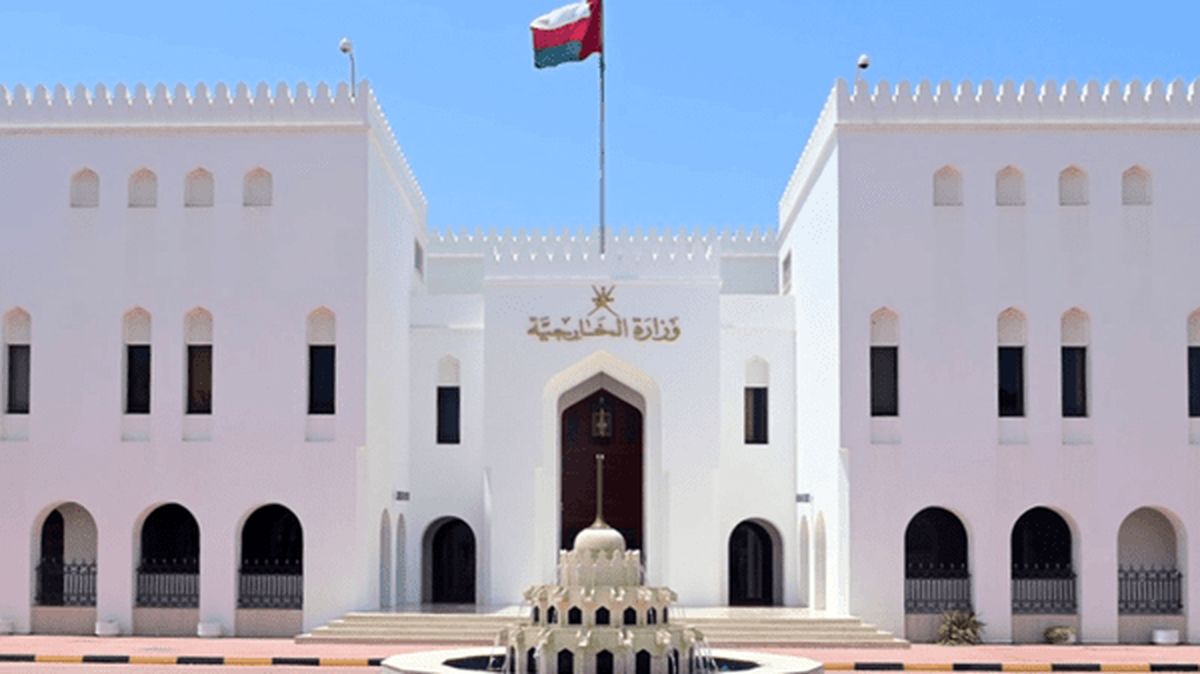 عمان از آمریکا خواسته گزینه نظامی را کنار بگذارد