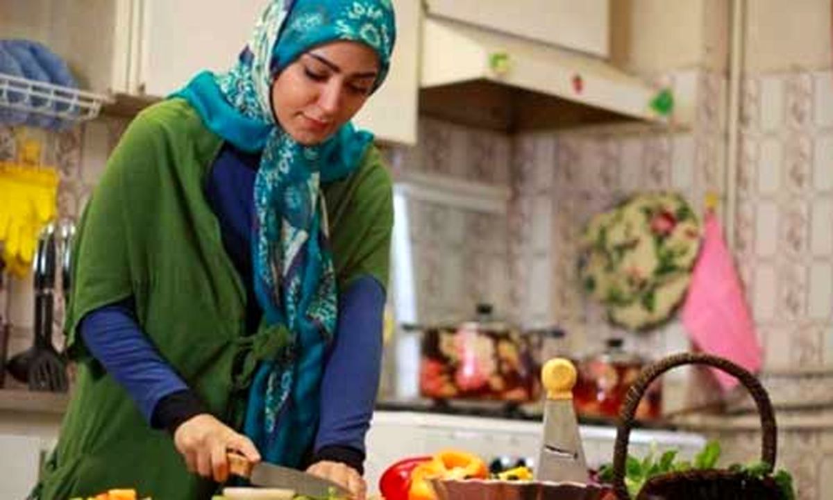 
در این شرایط زن می‌تواند اجرت‌المثل درخواست کند