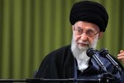 طعنه رهبرانقلاب به این رئیس جمهور +فیلم