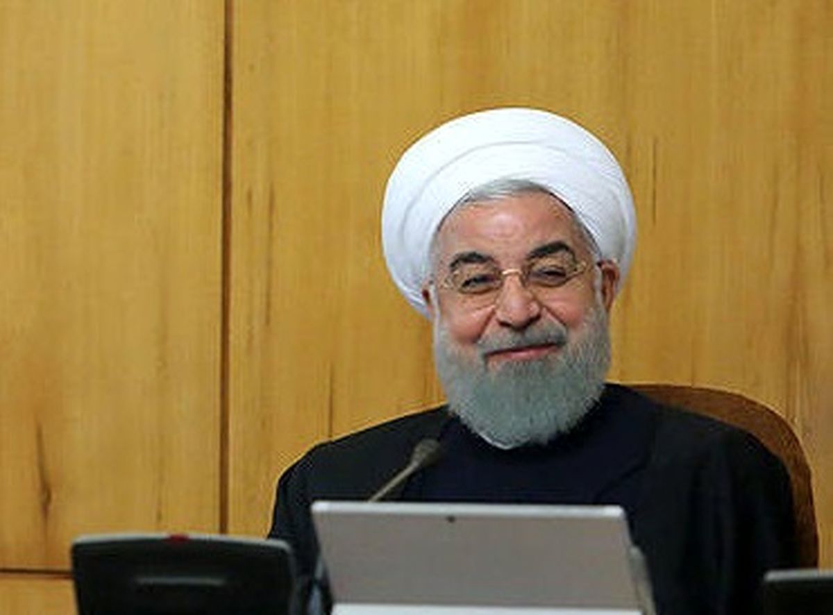 عکس یادگاری روحانی با کشتی الوان
