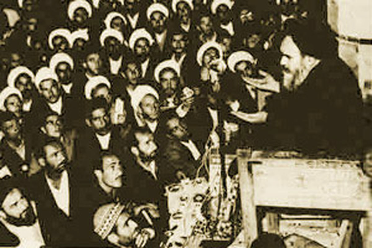 نطق تاریخی امام(ره)/ما زیر چکمه آمریکا برویم چون دلار نداریم؟! 