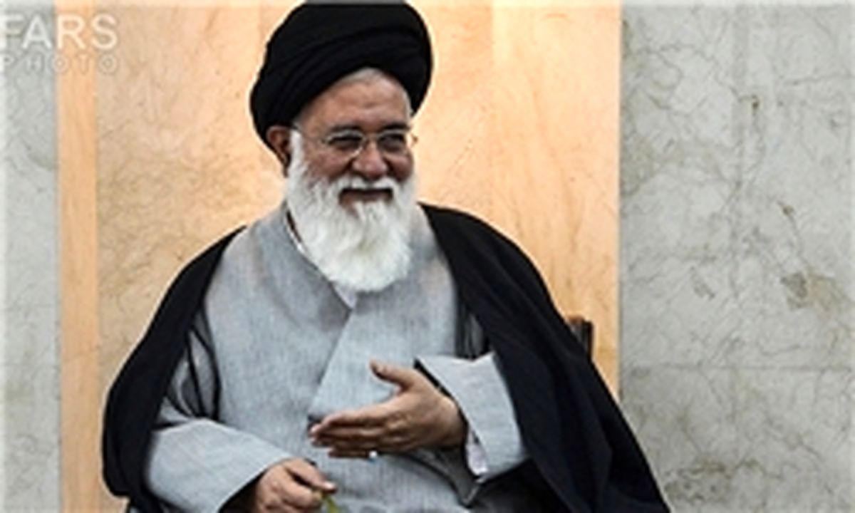 با پول سفر فوتبالیست‌ها چند مسجد می شود ساخت