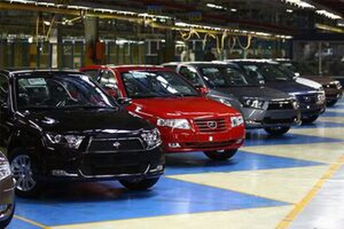 قیمت خودرو در بازار آزاد در ۲۹ تیر ۱۴۰۱+ جدول
