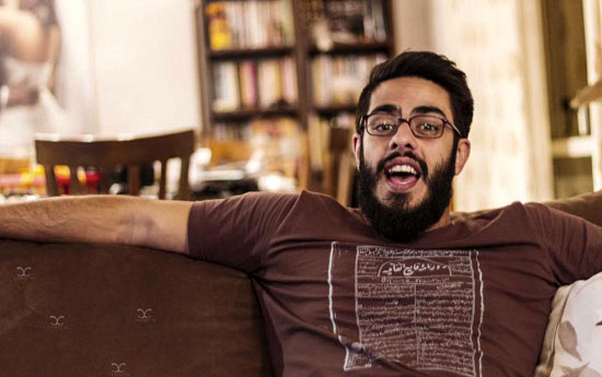 شباهت عجیب آقای بازیگر به پدر مشهورش/ عکس