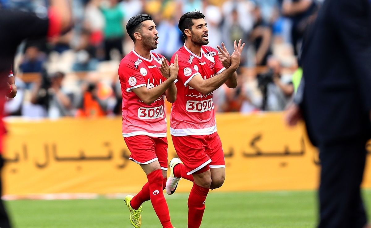 دو پرسپولیسی مدال قهرمانی را به گردن هانی انداختند+عکس
