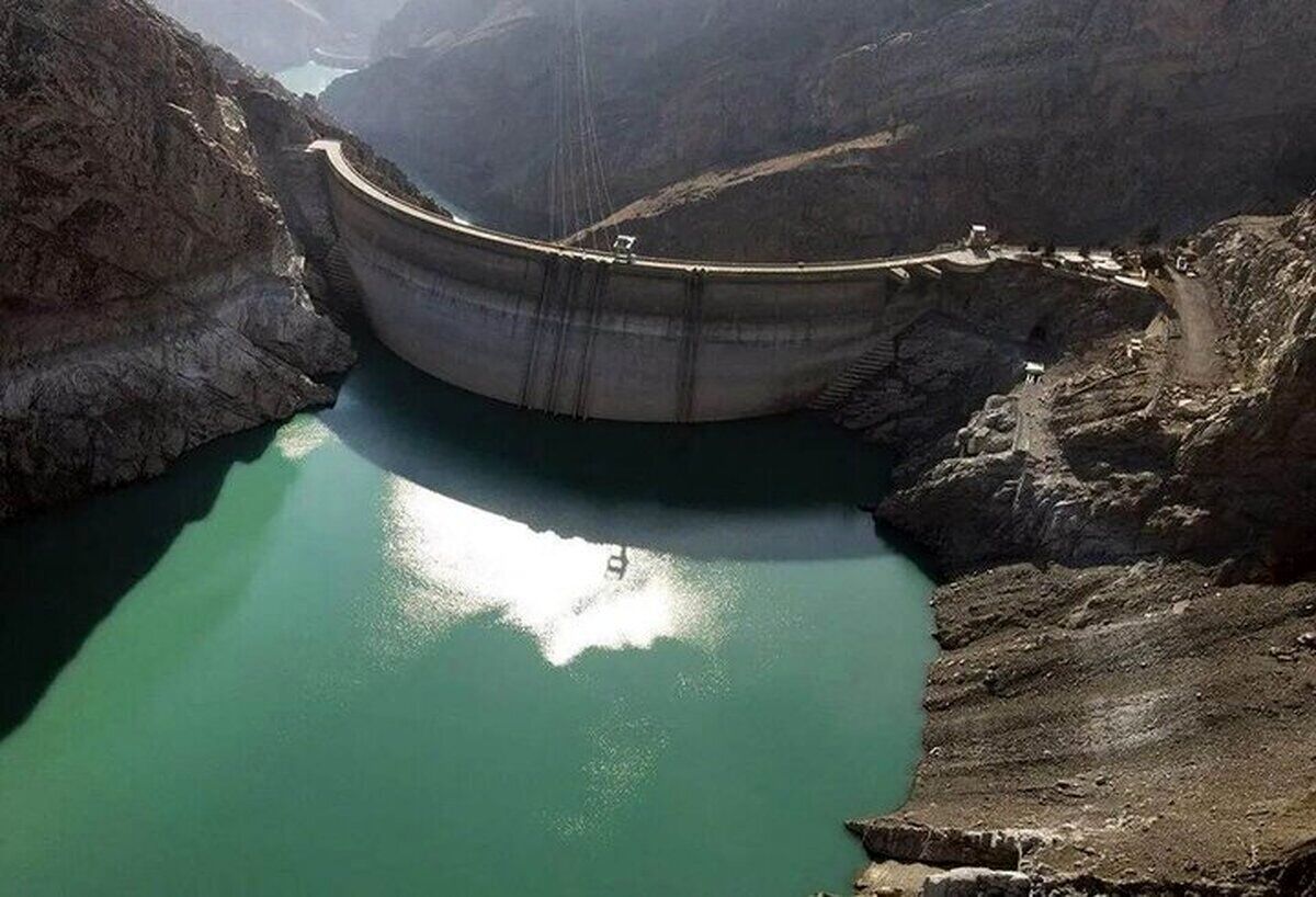 وضعیت نگران کننده سدها در نیمه تابستان