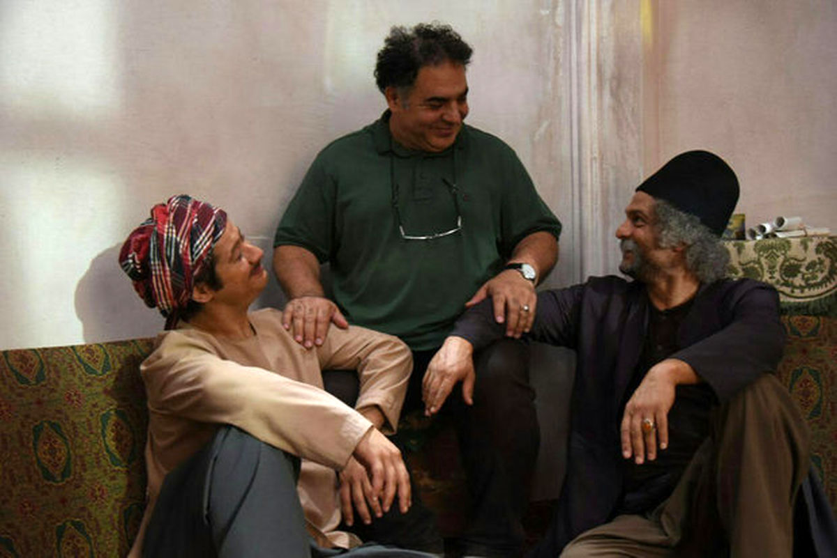 فیلم سینمایی «آتش و قداره» فیلمی پربازیگر