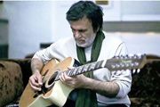 ممنوعیت جنجالی بر سر مزار ‎حبیب خواننده ایرانی