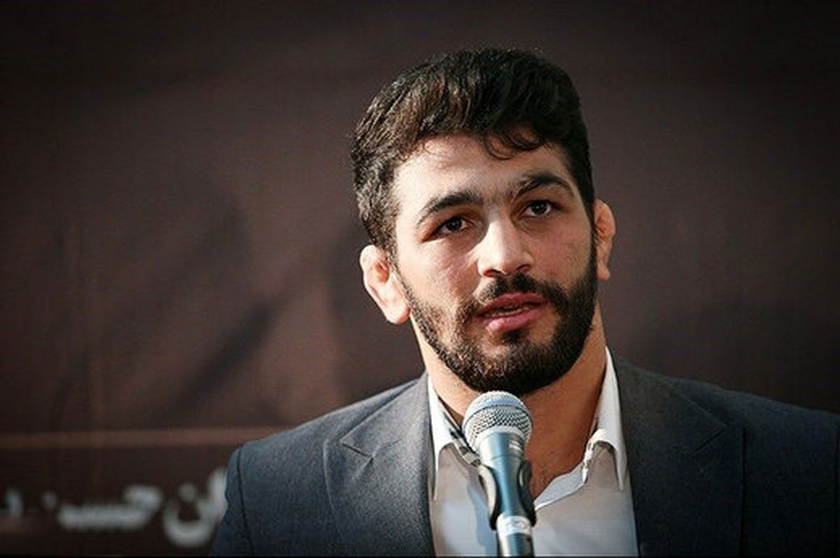 واکنش حسن یزدانی به حادثه متروپل+عکس
