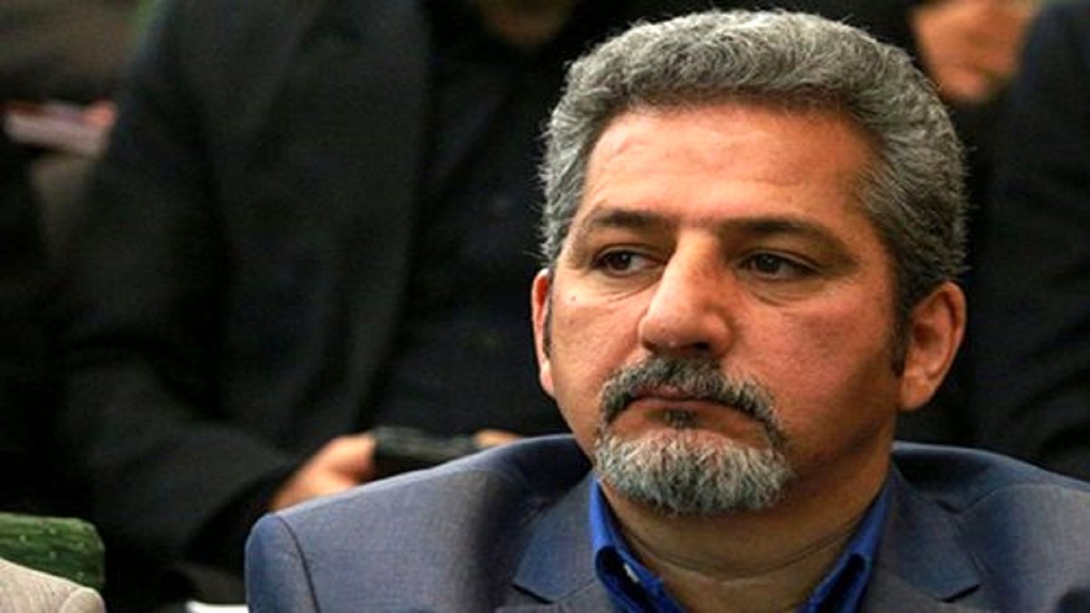 فریاد شیران: حجت کریمی به دنبال محبوبیت مصنوعی است

