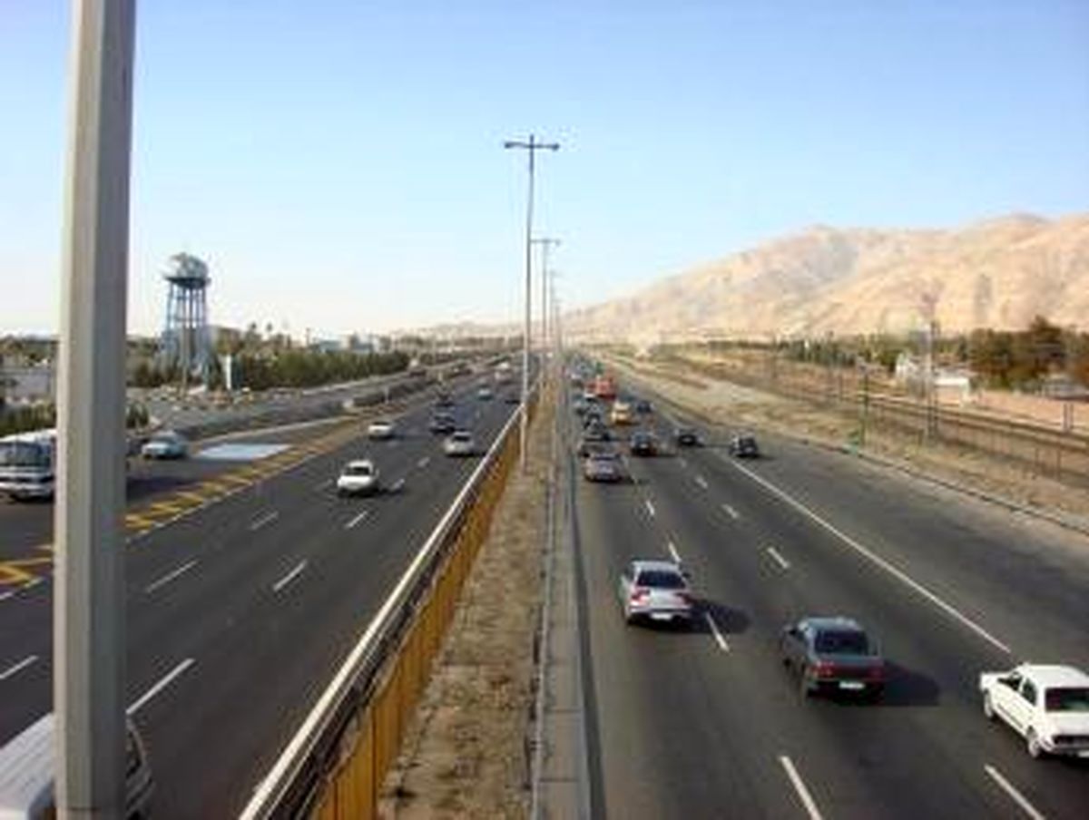 اولین اتوبان ایران در کجا و با چه هزینه‌ای ساخته شد؟
