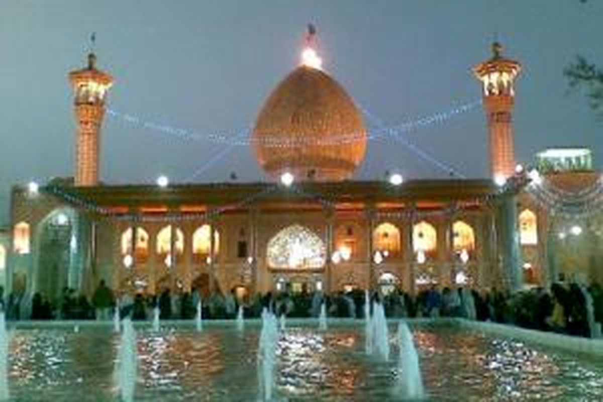 چرا به شاهچراغ، شاهچراغ می گویند؟