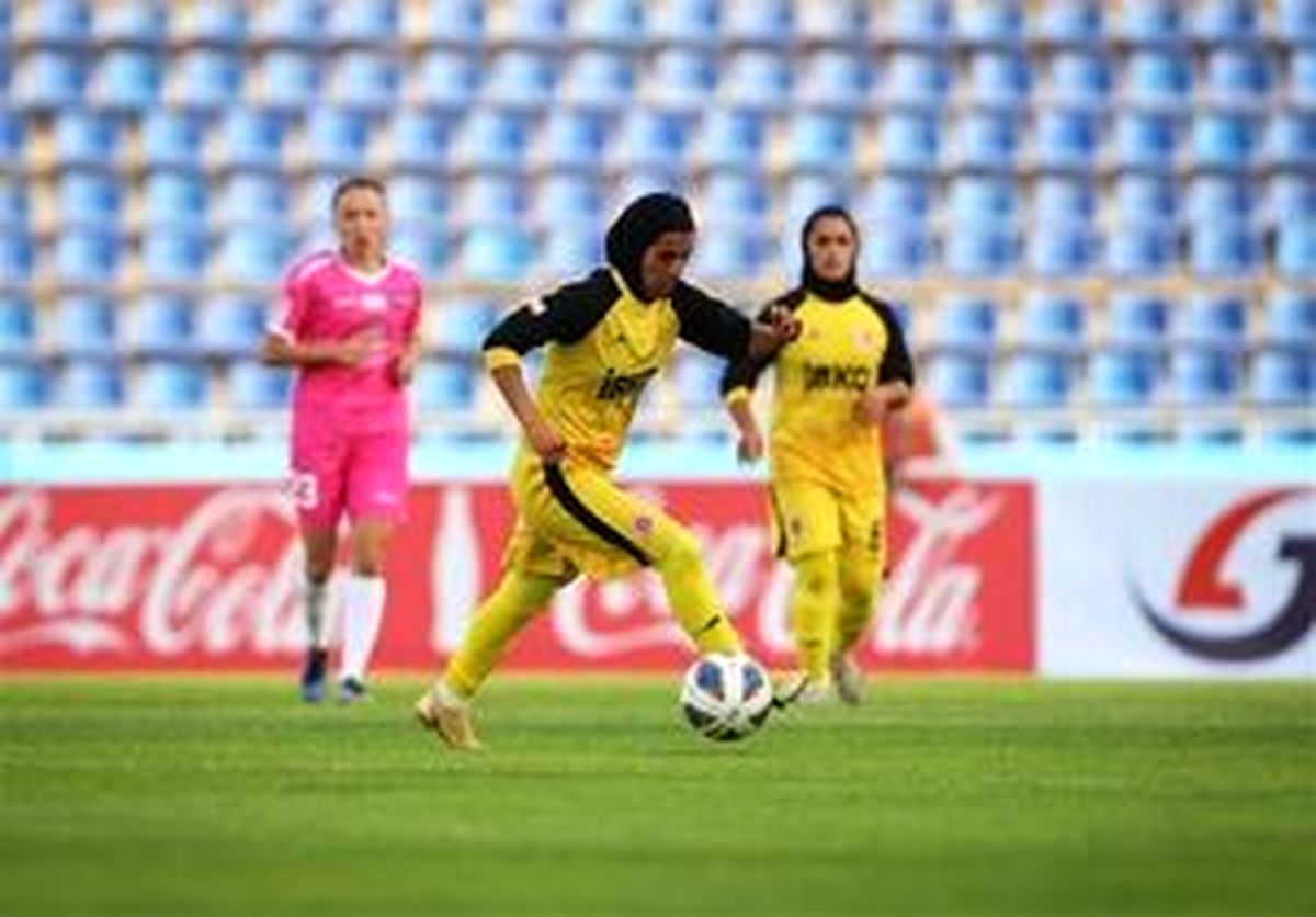 اعتراض‌های عجیب به اختلاف قرارداد زنان و مردان فوتبالیست