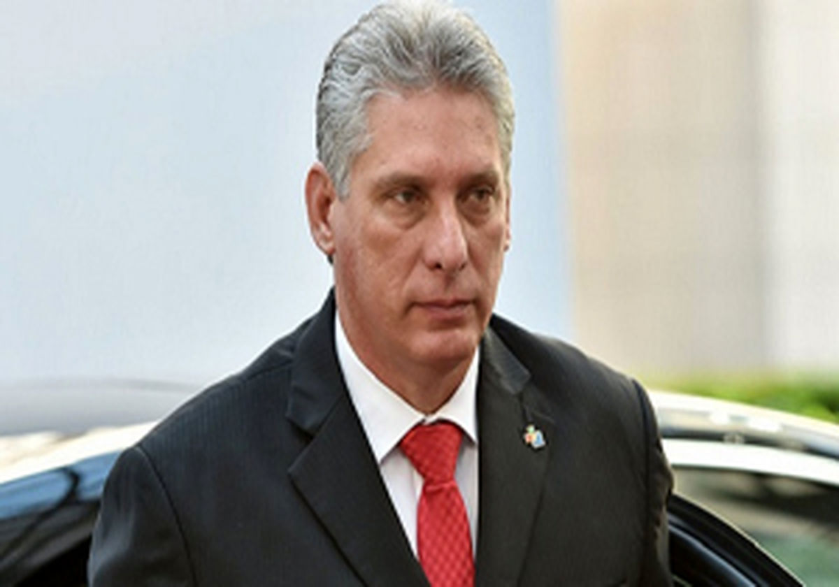 ویدئو جالب از لحظه ورود رئیس جمهور کوبا به تهران