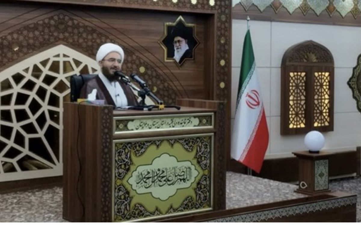 دیدار نمایندگان دفتر مقام معظم رهبری با خانواده شهدای امنیت در زاهدان