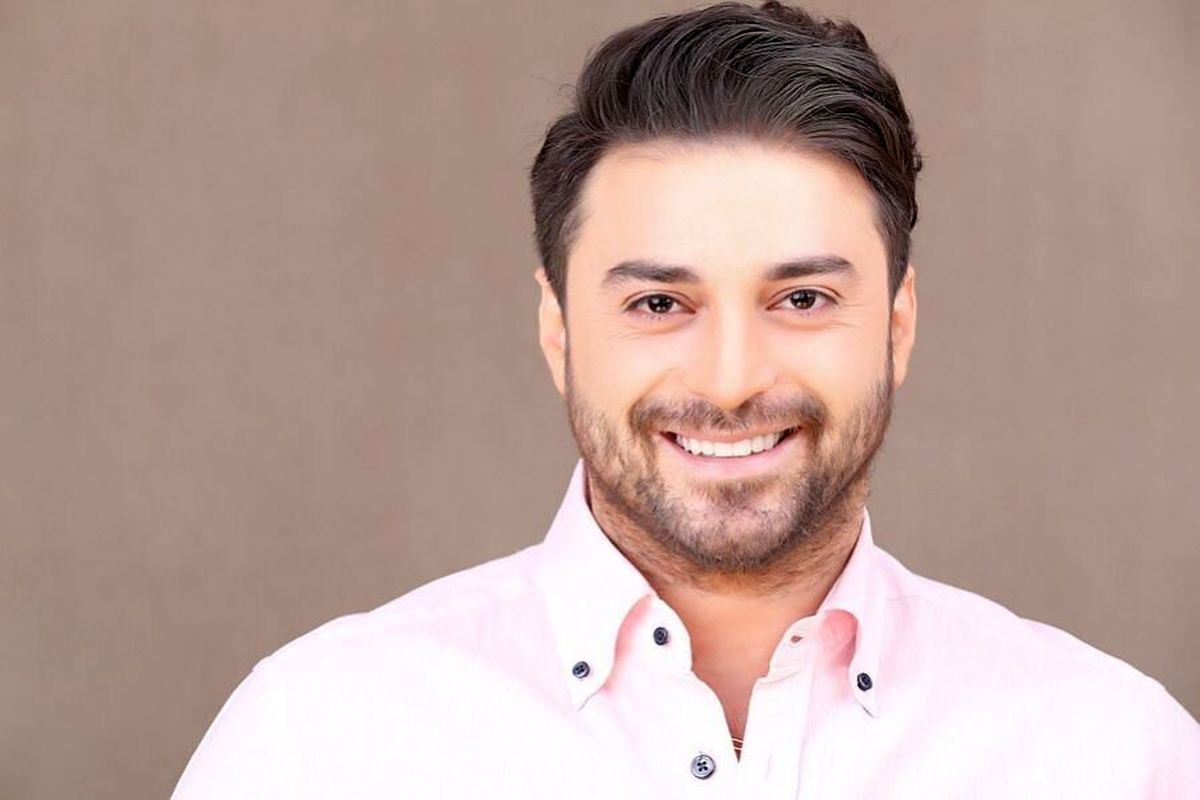 بابک جهانبخش: از خوانندگان مطرح و موفق کشورمان
