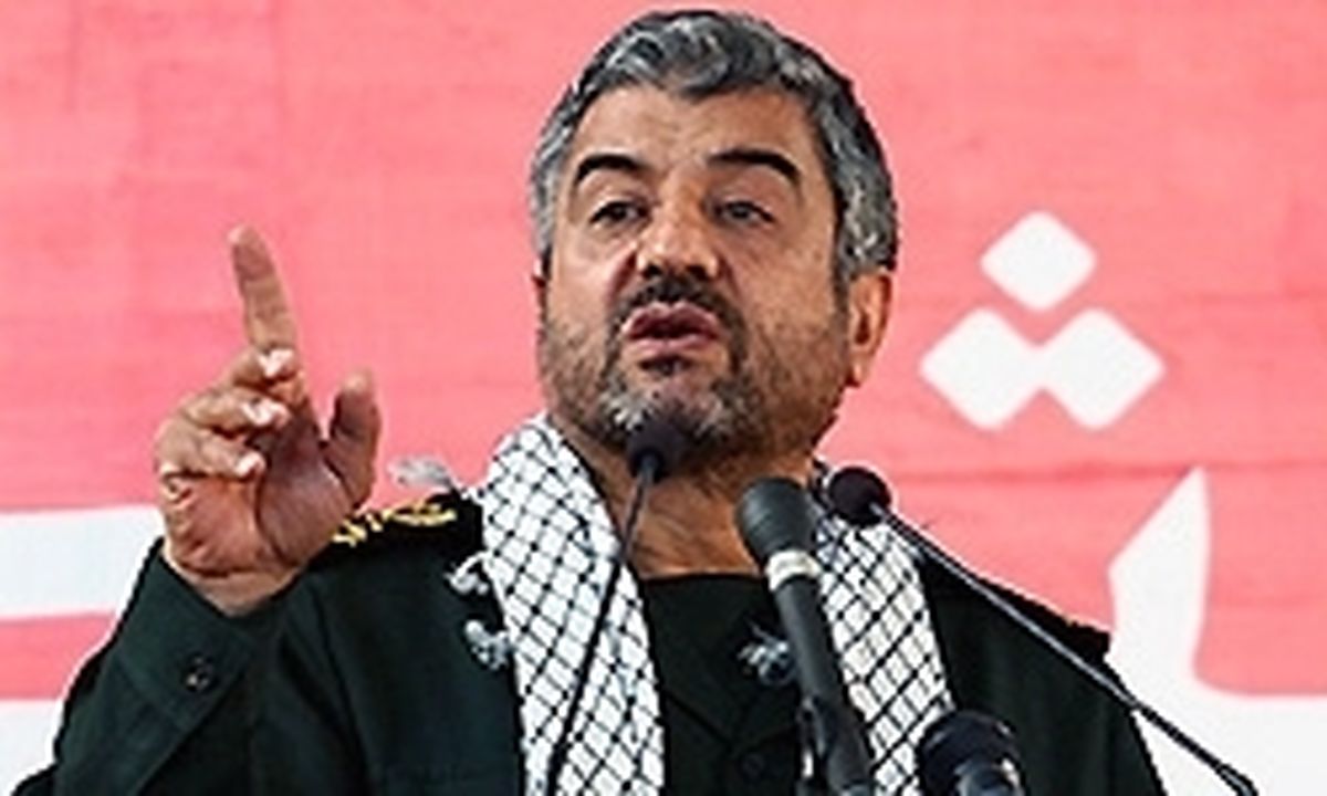 فرمانده کل سپاه: عربستان جرات دارد نیرو بفرستد!